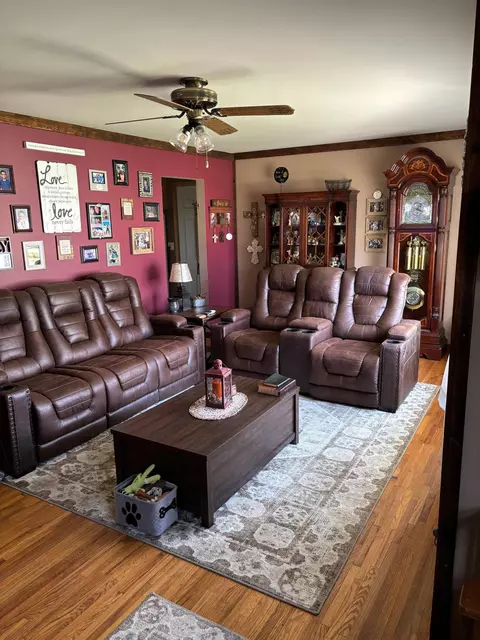 134 1st Ave NW, Eagle Bend, MN 56446 photo 2