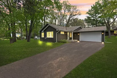 1608 Myrtle St N, Maplewood, MN 55119
