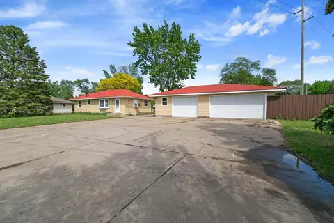 11601 Crooked Lake Blvd NW, Coon Rapids, MN 55433