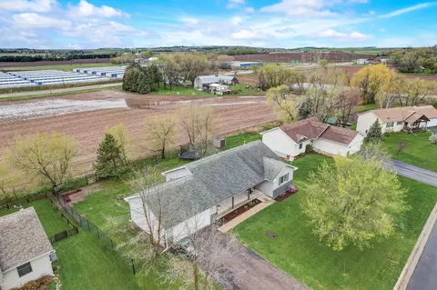 609 Hillcrest Dr, Roberts, WI 54023 photo 56