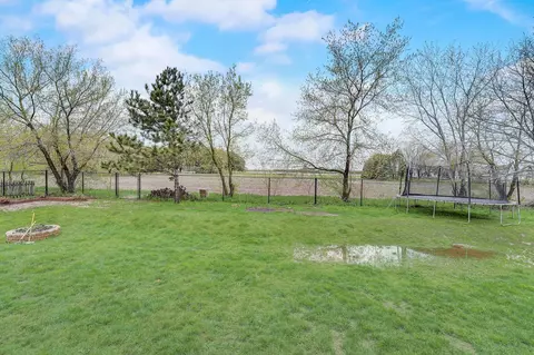 609 Hillcrest Dr, Roberts, WI 54023 photo 39