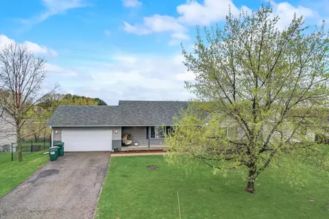 609 Hillcrest Dr, Roberts, WI 54023 photo 40