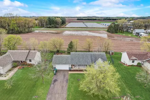 609 Hillcrest Dr, Roberts, WI 54023 photo 55