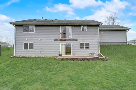 609 Hillcrest Dr, Roberts, WI 54023 photo 37