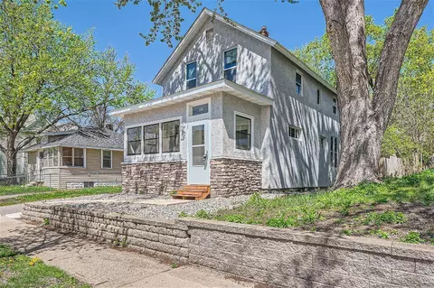 1015 Fremont Ave, Saint Paul, MN 55106