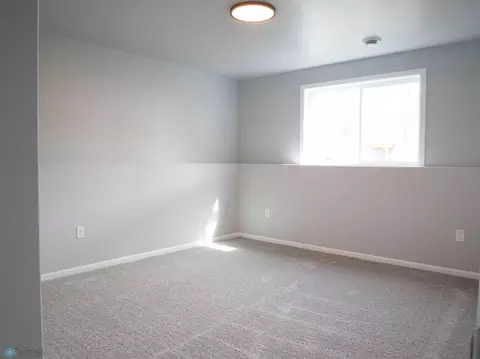 1466 68 Ave S, Fargo, ND 58104 photo 15