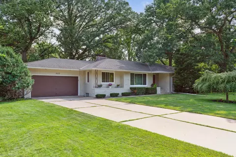 6113 Saxony Rd, Edina, MN 55436