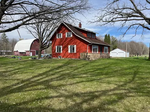 1770 Sherwood St, Mora, MN 55051