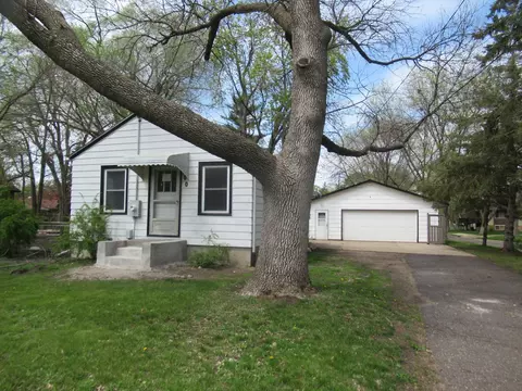 800 55th Ave N, Brooklyn Center, MN 55430