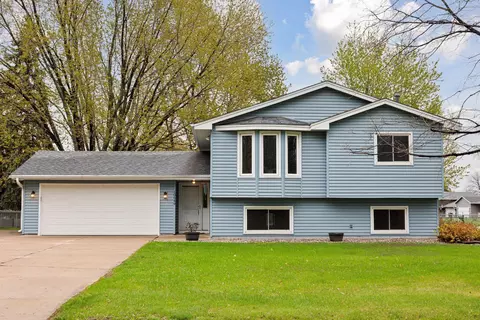 10649 Lincoln St NE, Blaine, MN 55434