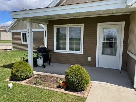 801 9th Ave SW, Perham, MN 56573 photo 2