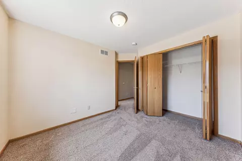 2053 Willow Cir, Centerville, MN 55038 photo 16