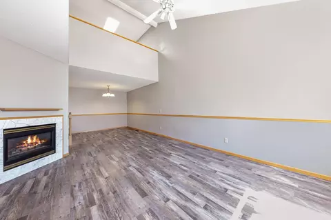 2053 Willow Cir, Centerville, MN 55038 photo 8