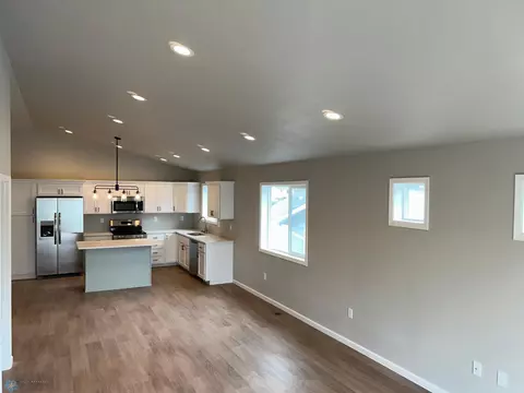 6861 Thomas St, Horace, ND 58047 photo 15