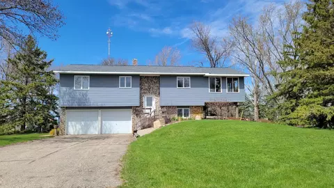 43576 Flowerdale Dr, Belgrade, MN 56312
