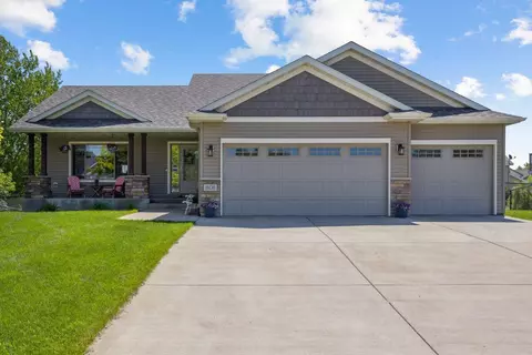 1608 Morning Glory Ave, Sartell, MN 56377