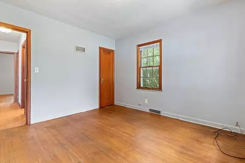 514 E Main St, Marshall, MN 56258 photo 19