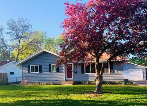 3100 67th Ave N, Brooklyn Center, MN 55429