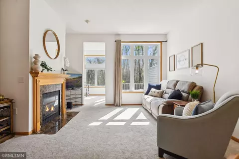 8986 Quail Ct, Saint Bonifacius, MN 55375