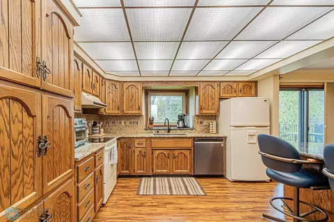 7809 Sunset Dr, Horace, ND 58047 photo 13