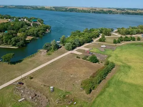lot2 Casters Rd, Big Stone City, SD 57216