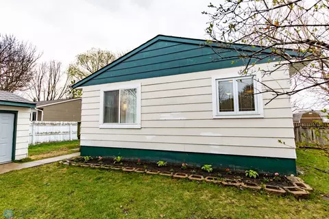 323 6th Ave, Mapleton, ND 58059 photo 6