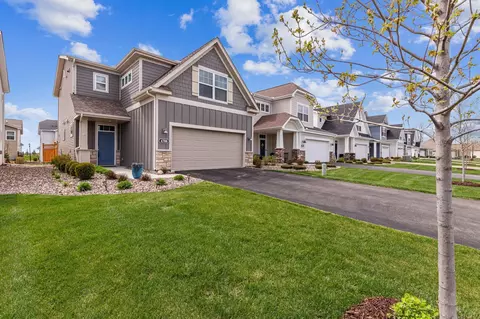 4708 Foxglove Dr, Minnetrista, MN 55331