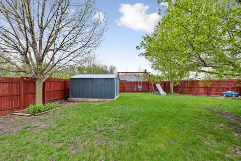 1127 Engesser Ln, Saint Peter, MN 56082 photo 31