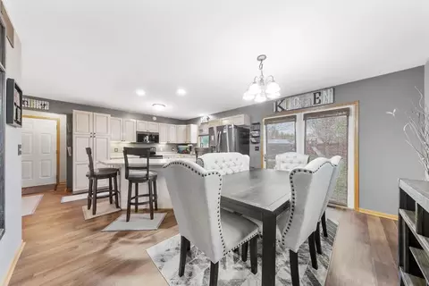 1127 Engesser Ln, Saint Peter, MN 56082 photo 14