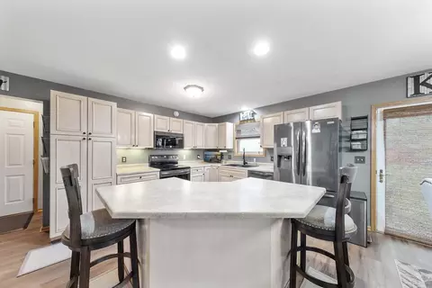 1127 Engesser Ln, Saint Peter, MN 56082 photo 13