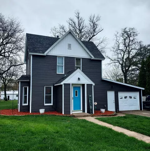 430 4th St SW, Plainview, MN 55964