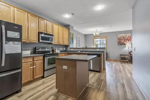 4644 Blaine Ave #1901, Inver Grove Heights, MN 55076