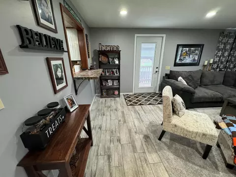 1325 Crestview Rd, Albert Lea, MN 56007 photo 9