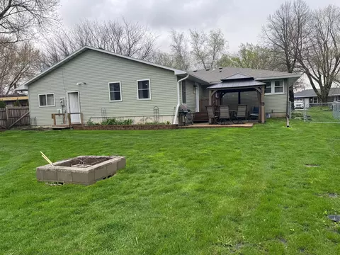 1325 Crestview Rd, Albert Lea, MN 56007 photo 4