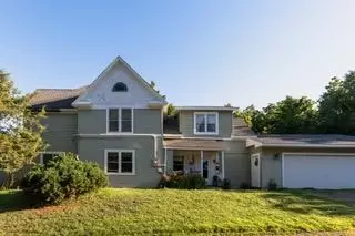 527 3rd St S, Waterville, MN 56096 photo 4