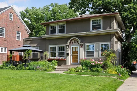 110 W 49th St, Minneapolis, MN 55419