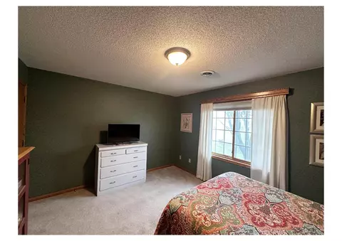 1130 Par Ln, Willmar, MN 56201 photo 18
