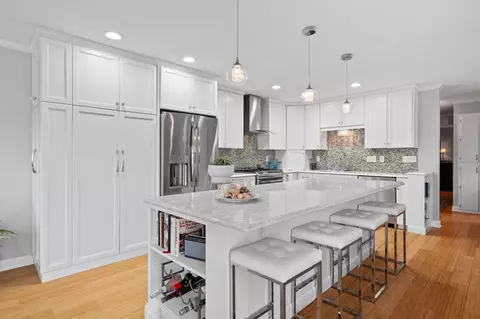 179 Galtier Pl, Shoreview, MN 55126