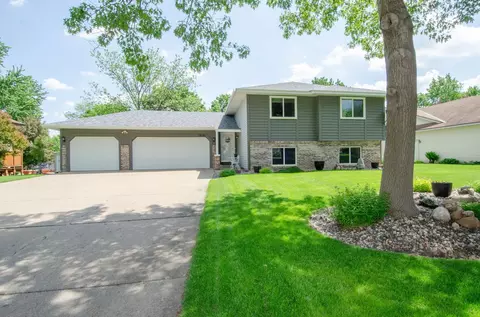 13185 Crocus St NW, Coon Rapids, MN 55448