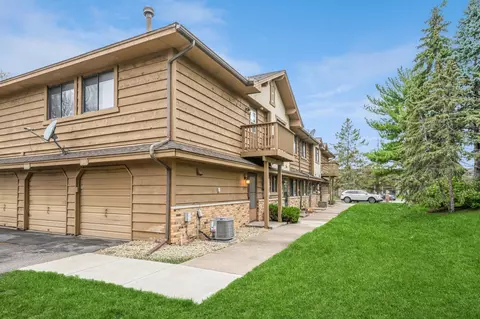 6111 78th Ave N, Brooklyn Park, MN 55443