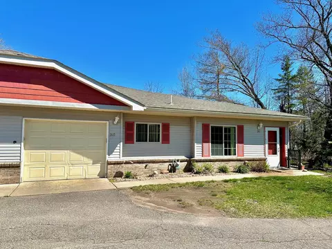 340 Maplewood Ct # 10, Isle, MN 56342