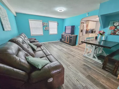 249 7th St, Tracy, MN 56175 photo 6