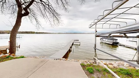 2742 N Eagle Rd, Willmar, MN 56201 photo 5