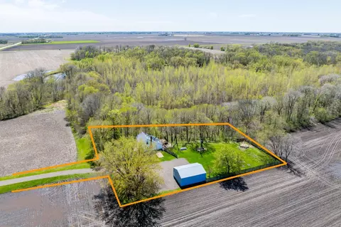32445 35th St, Janesville, MN 56048