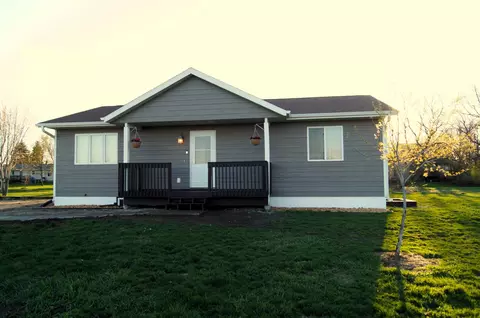 171 Lincoln Ave, Villard, MN 56385