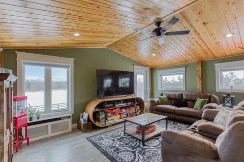 1082 Jade St, Mora, MN 55051 photo 36