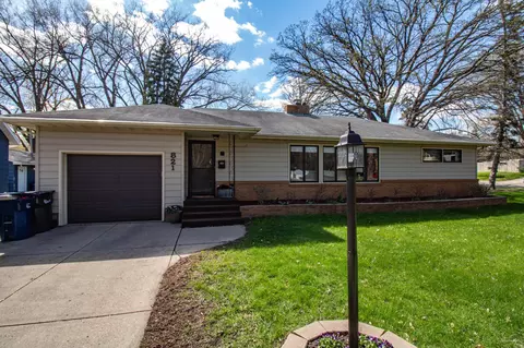 821 N Broadway, Fergus Falls, MN 56537