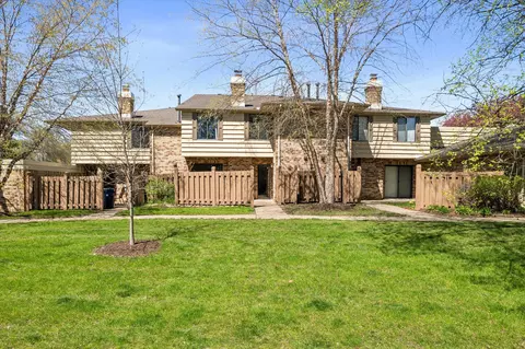 3675 Independence Ave S #11, Saint Louis Park, MN 55426