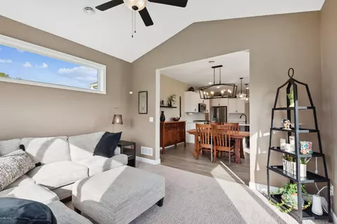 325 Riverview Cir, Hanover, MN 55341 photo 15