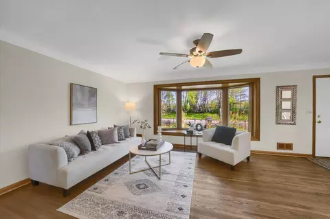 1640 Idaho Ave E, Saint Paul, MN 55106